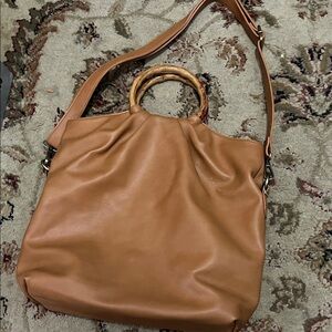 Chic Tan Women's Shoulder Bag